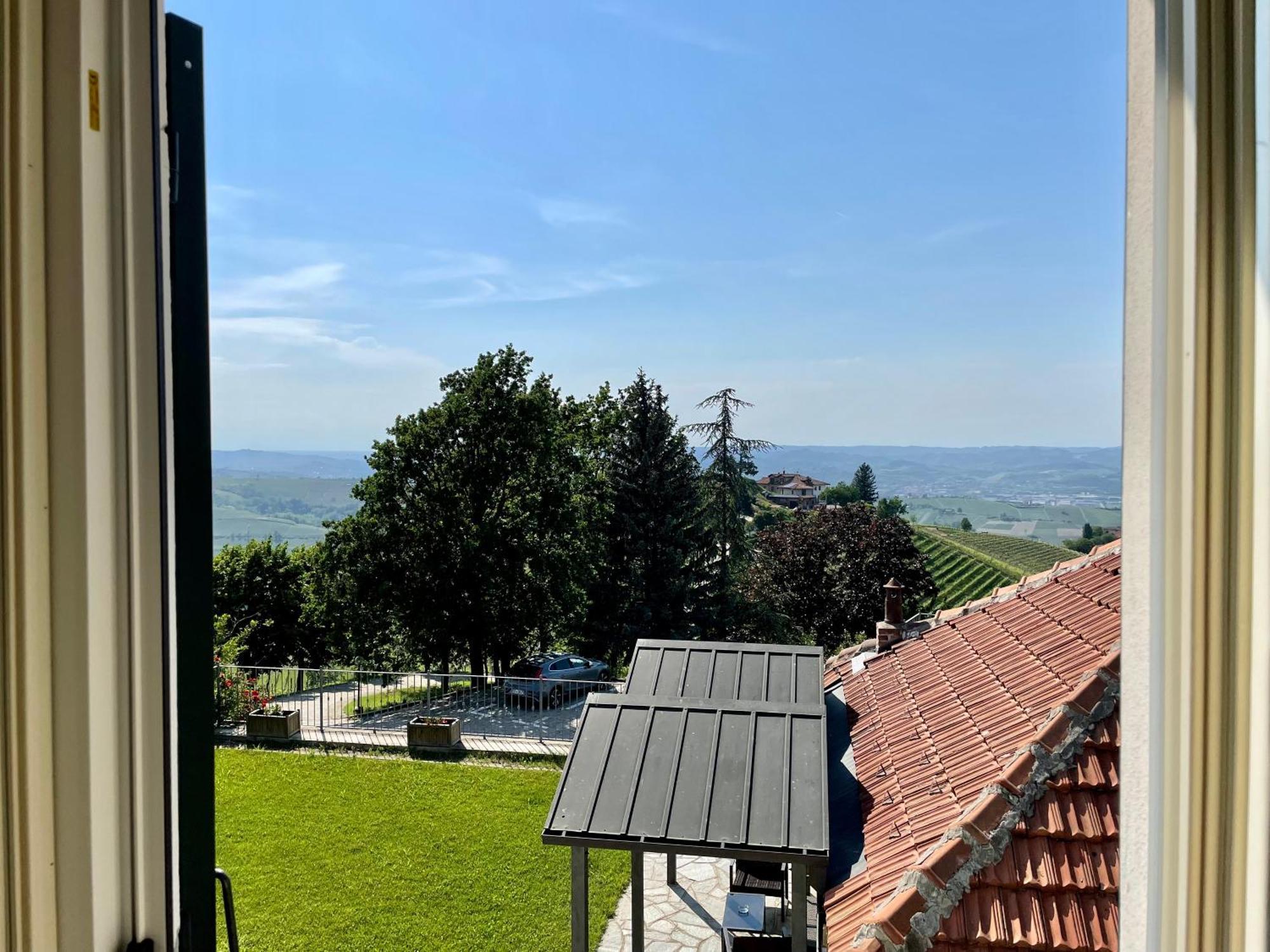 Villa Incanto Apartments Treiso Kültér fotó